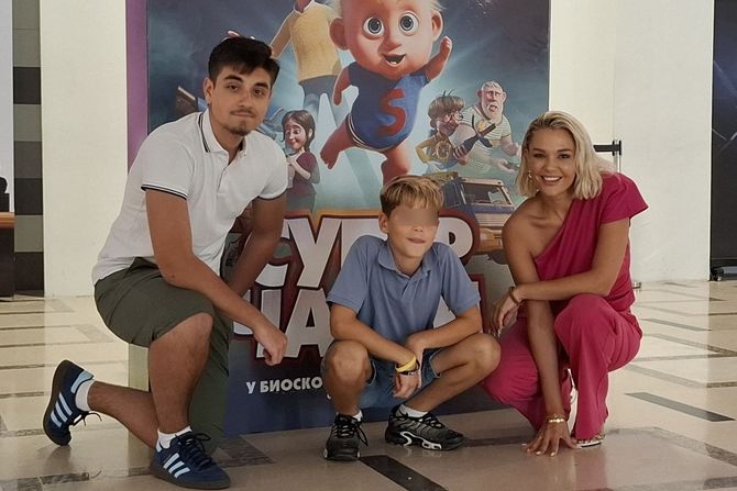Lena Kovacevic i mlađi sin zajedno na ekranu u animiranom ostvarenju “Super Čarli”