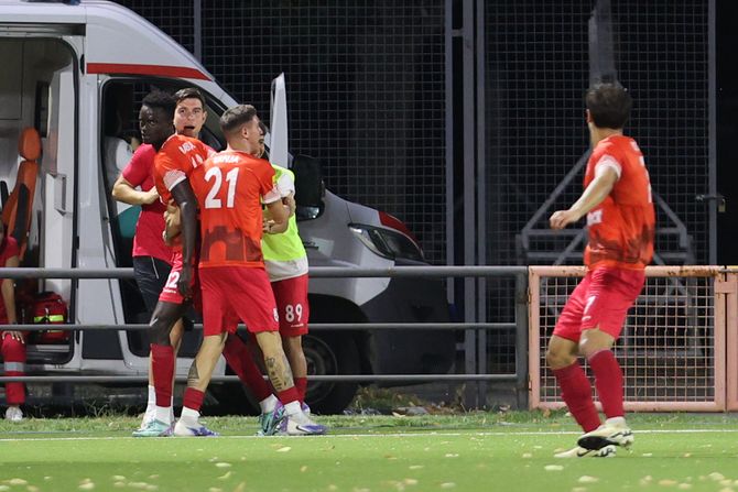 FK Radnički Niš FK Radnički Niš