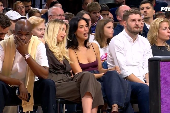 Dunja Jovanić, Anastasija Grujić Dunja Jovanić, Anastasija Grujić