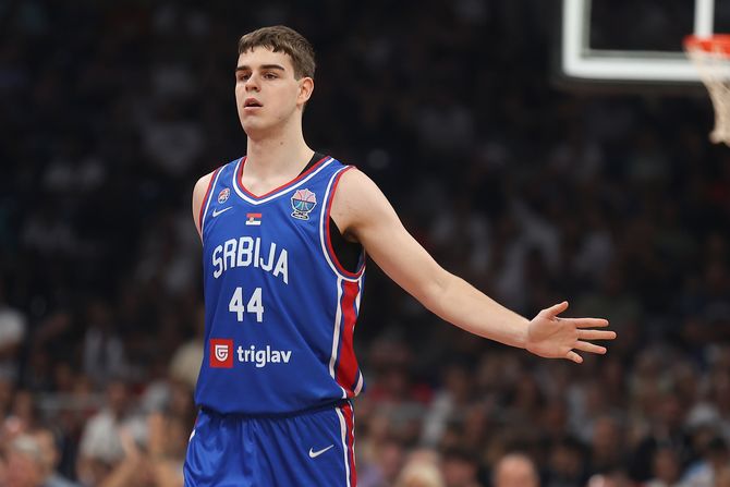 Nikola Topić Nikola Topić