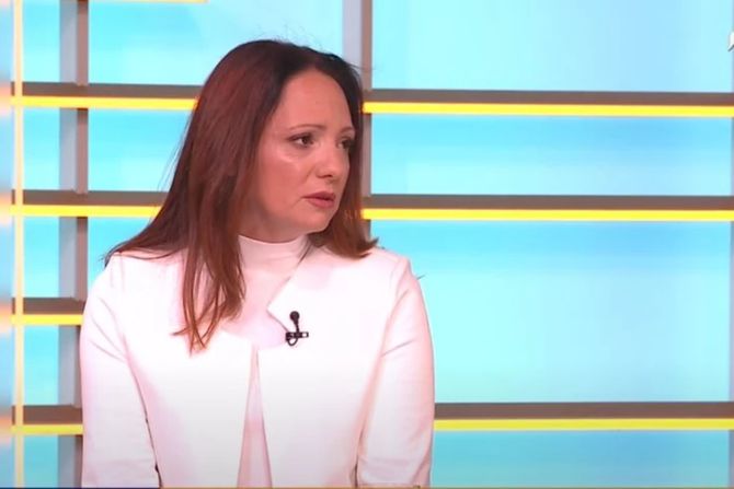Ina Ignjatović, hronični umor Ina Ignjatović, hronični umor