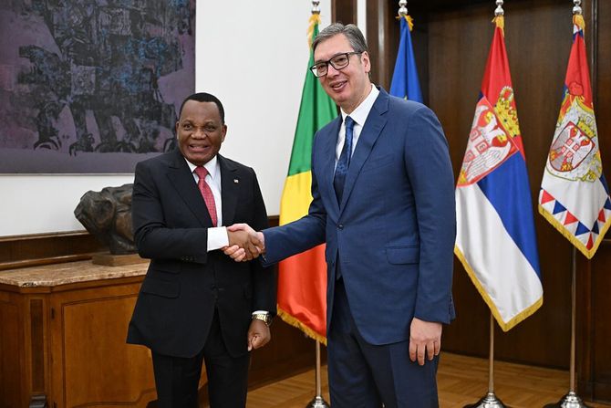Aleksandar Vučić sastao se danas sa ministrom spoljnih poslova, frankofonije i dijaspore Republike Kongo Žan-Klodom Gakosom