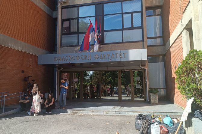 Novi Sad, Filozofski fakultet Novi Sad, Filozofski fakultet