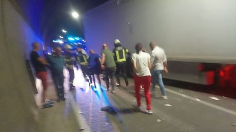 Nikšić tunel sudar Nikšić tunel sudar