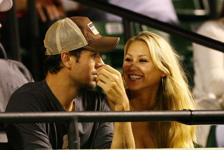 Enrike Iglesijas i Ana Kurnjikova, Enrique Iglesias, Anna Kournikova