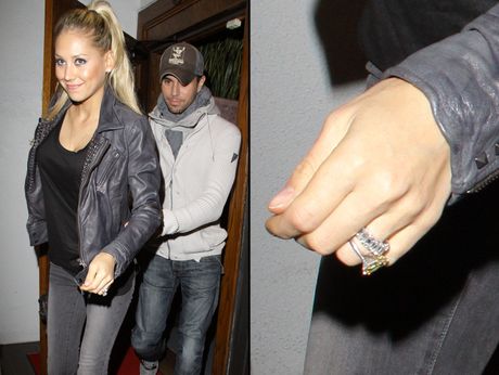 Enrike Iglesijas i Ana Kurnjikova, Enrique Iglesias, Anna Kournikova Enrike Iglesijas i Ana Kurnjikova, Enrique Iglesias, Anna Kournikova