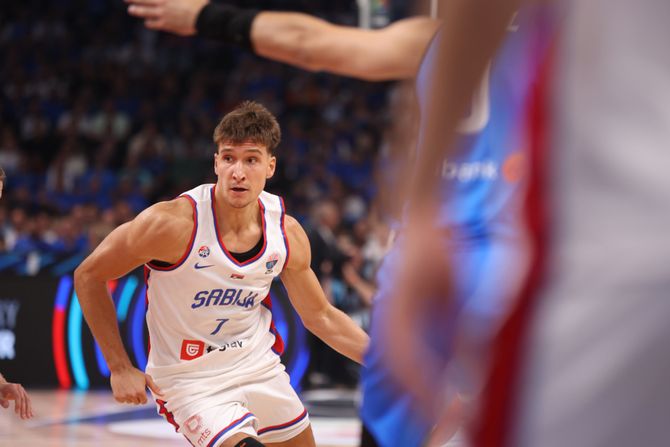 Bogdan Bogdanović, Srbija - Estonija, Eurobasket 2025 Riga, košarka, košarkaši Srbije Bogdan Bogdanović, Srbija - Estonija, Eurobasket 2025 Riga, košarka, košarkaši Srbije