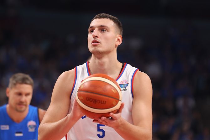 Nikola Jović, Srbija - Estonija, Eurobasket 2025 Riga, košarka, košarkaši Srbije Nikola Jović, Srbija - Estonija, Eurobasket 2025 Riga, košarka, košarkaši Srbije