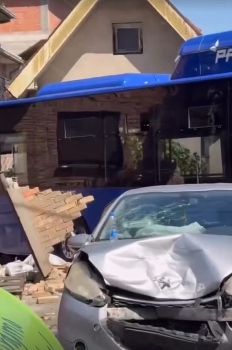 Zemun, cara dušana, nesreća, autobus Zemun, cara dušana, nesreća, autobus