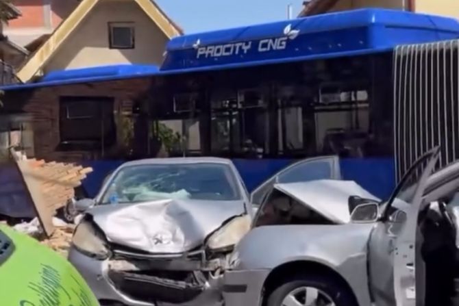 Zemun, cara dušana, nesreća, autobus Zemun, cara dušana, nesreća, autobus