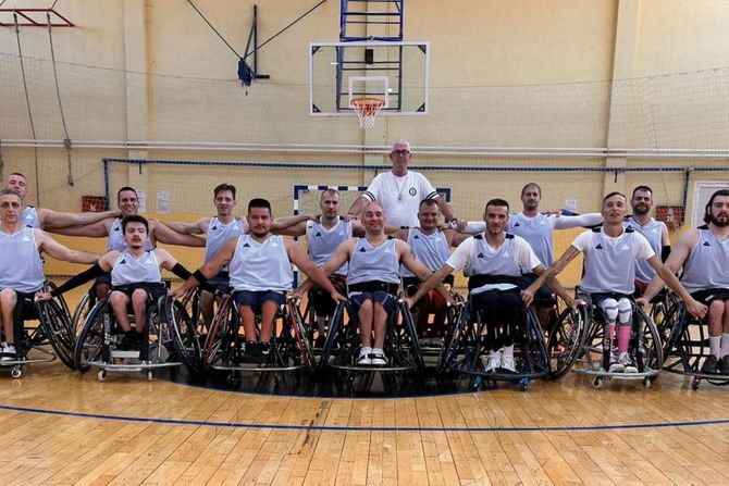 Košarkaška reprezentacija Srbije u kolicima Košarkaška reprezentacija Srbije u kolicima