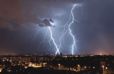nevreme, pljusak, zagreb nevreme, pljusak, zagreb