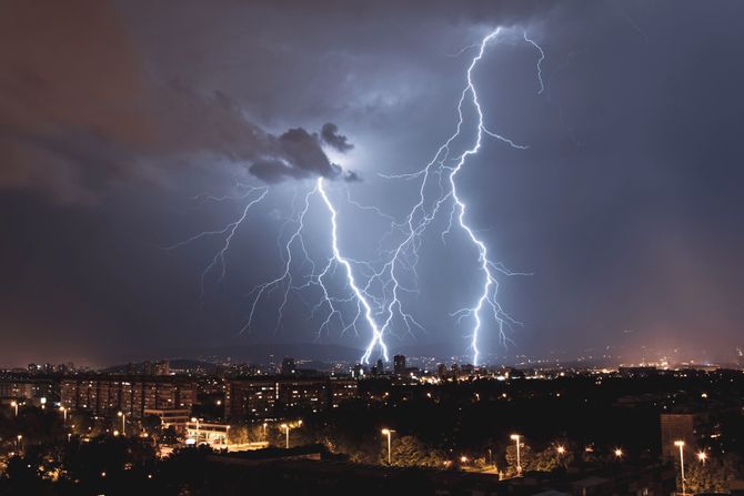 nevreme, pljusak, zagreb nevreme, pljusak, zagreb