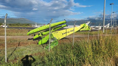 nevreme u CG, Aerodrom Tivat, avioni, avion nevreme u CG, Aerodrom Tivat, avioni, avion