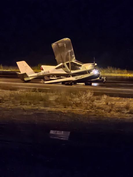 nevreme u CG, Aerodrom Tivat, avioni, avion nevreme u CG, Aerodrom Tivat, avioni, avion