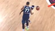 Dončić pružio ruku rivalu, a onda je viđen najstramotniji potez na Eurobasketu i umalo tuča košarkaša