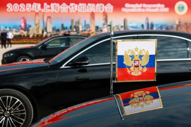 putin limuzina kina putin limuzina kina