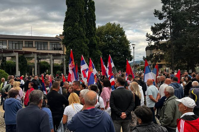 Srbija protiv blokada, okupljanja