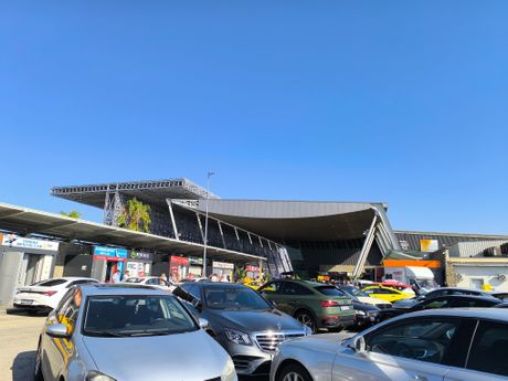Aerodrom Tirana Aerodrom Tirana