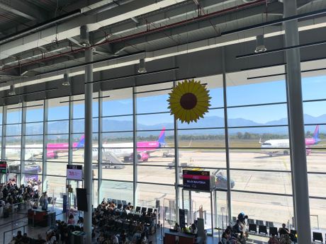Aerodrom Tirana Aerodrom Tirana
