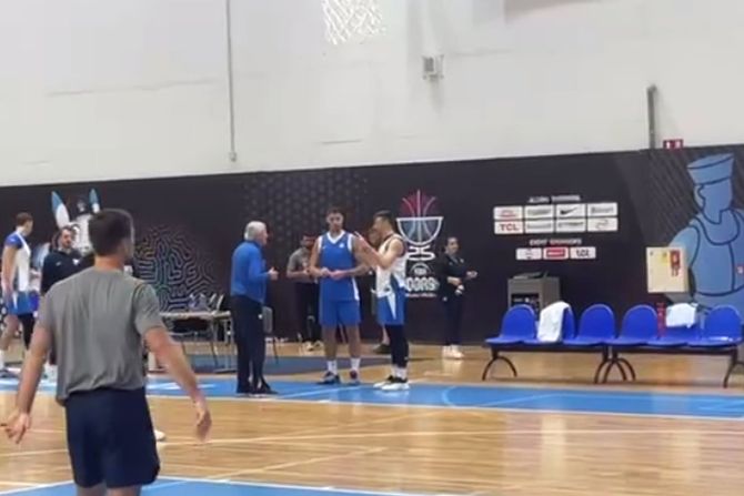 Svetislav Pešić Svetislav Pešić