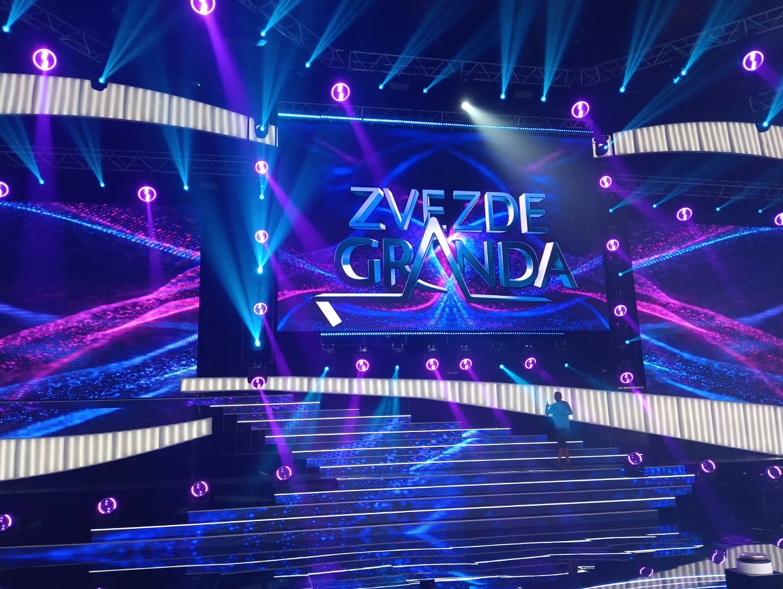 Drama u "Zvezdama Granda" Takmičarka završila na infuziji: "Nisam mogla da stojim"