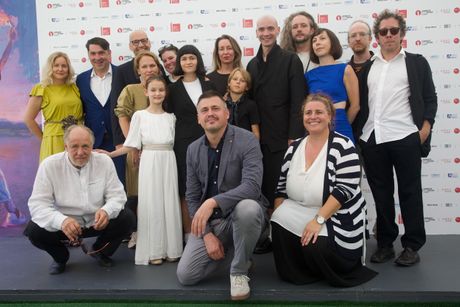 Održana svetska premijera srpske koprodukcije „Kratko leto“ na filmskom festivalu u Veneciji Održana svetska premijera srpske koprodukcije „Kratko leto“ na filmskom festivalu u Veneciji