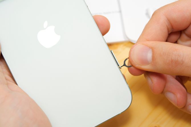 iPhone SIM slot, kartica iPhone SIM slot, kartica