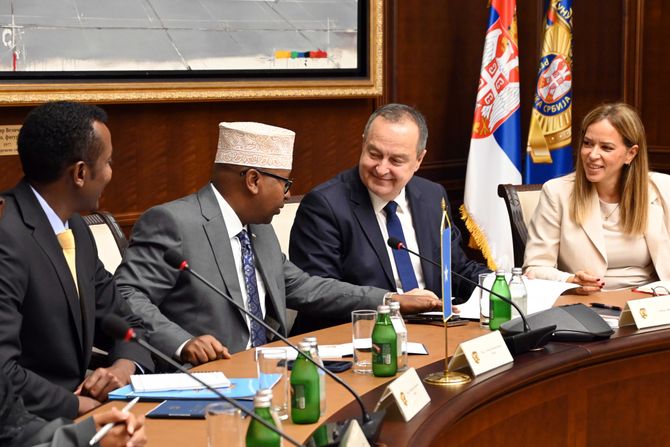 Dacic Ministar odbrane Somalije Dacic Ministar odbrane Somalije