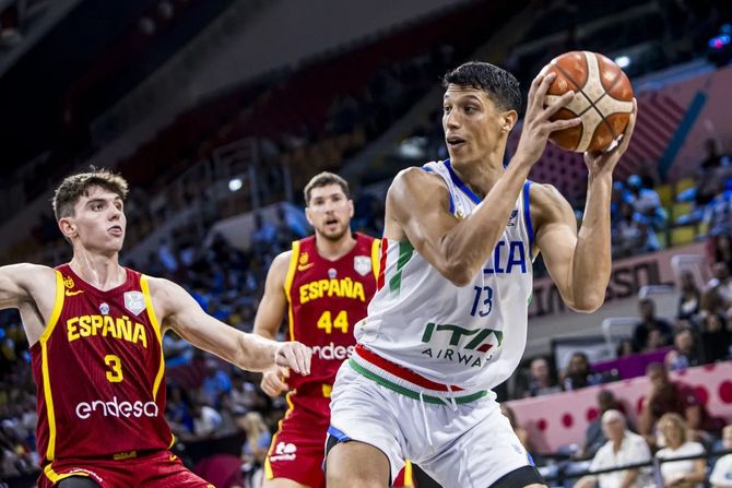 Košarkaška reprezentacija Italije, Španije, Simone Fontekio Košarkaška reprezentacija Italije, Španije, Simone Fontekio
