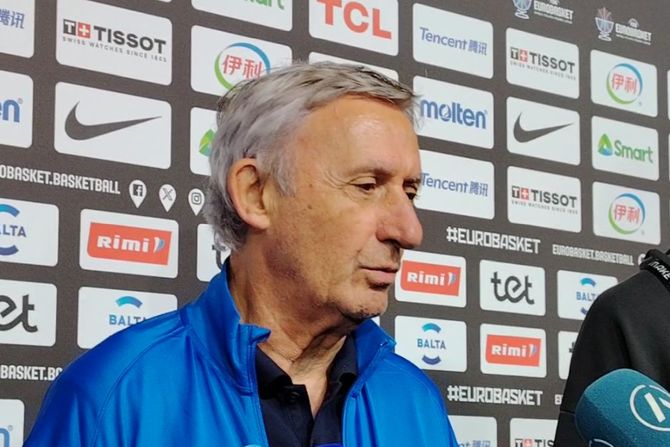 Svetislav Pešić Svetislav Pešić