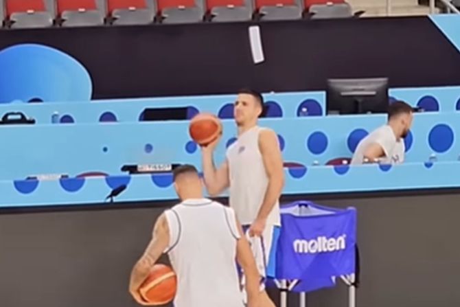 Vanja Marinković Vanja Marinković