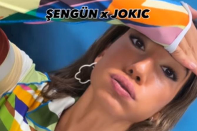 Deniz Aksoj Deniz Aksoj