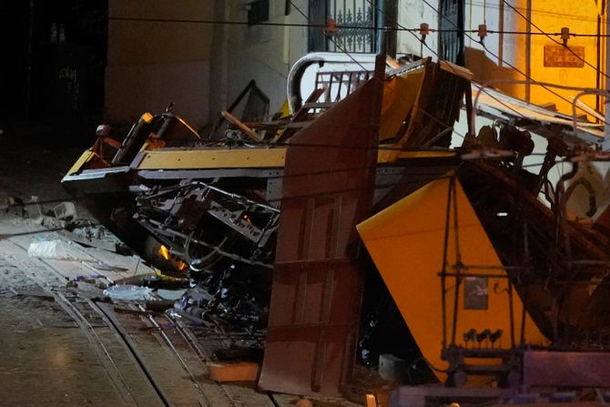 Uspinjača Elevador da Glória u Lisabonu Uspinjača Elevador da Glória u Lisabonu
