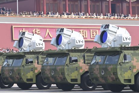 Vojna parada Kina, pomorsko lasersko oružje LY-1 Vojna parada Kina, pomorsko lasersko oružje LY-1