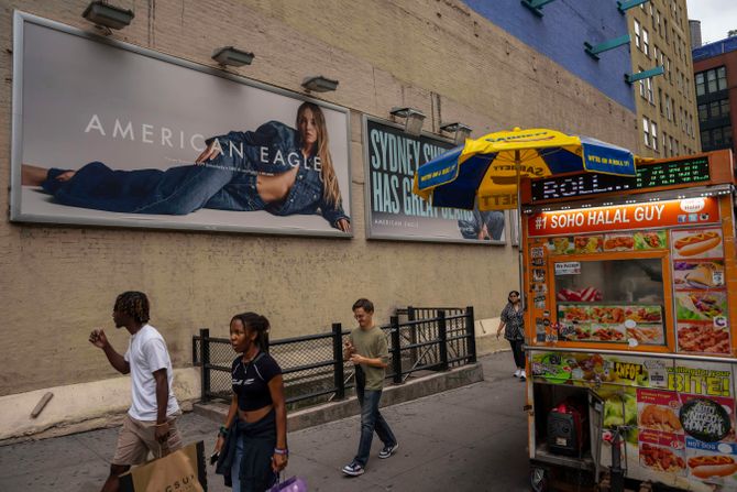 Sydney Sweeney, American Eagle Outfitters, AEO Sydney Sweeney, American Eagle Outfitters, AEO