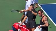 Sabalenka upala na Novakov trening: Đoković je gađao lopticom, pogledajte kako su reagovali ona i njen dečko