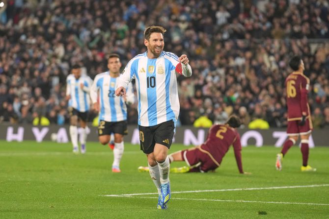 Lionel Mesi Lionel Mesi