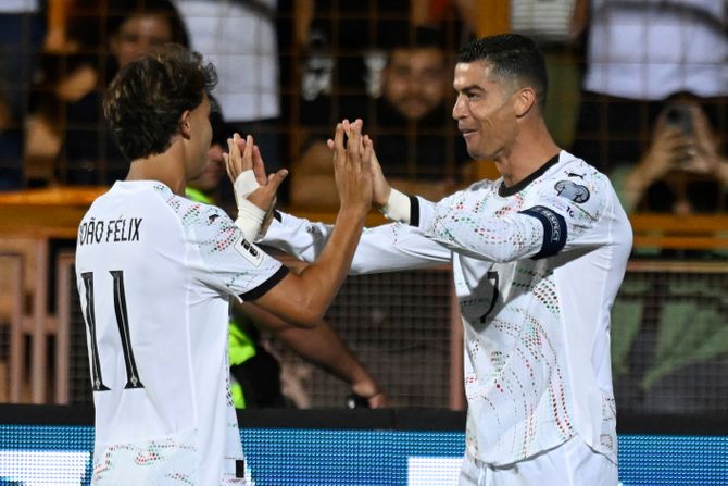 Žoao Feliks i Kristijano Ronaldo - fudbalska reprezentacija Portugala Žoao Feliks i Kristijano Ronaldo - fudbalska reprezentacija Portugala