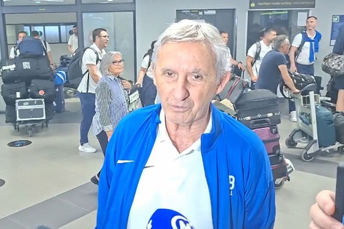Svetislav Pešić Svetislav Pešić