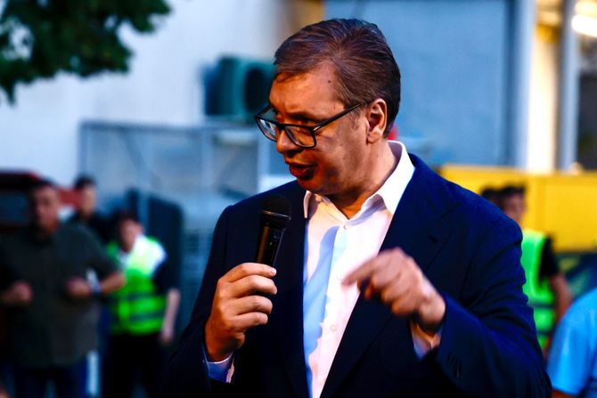 Srbija skup protiv blokada, Aleksandar Vučić Srbija skup protiv blokada, Aleksandar Vučić