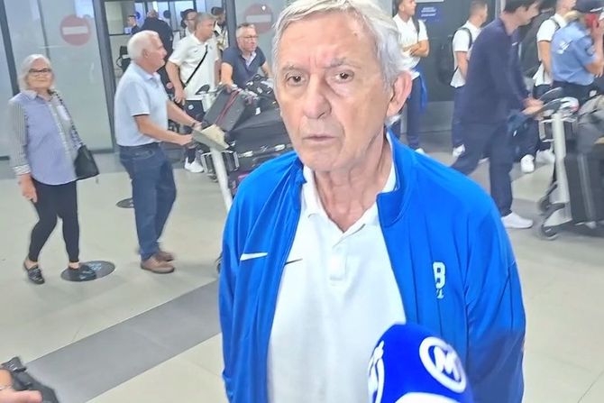 Svetislav Pešić Svetislav Pešić