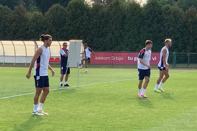 Trening reprezentacije, Piksi Trening reprezentacije, Piksi