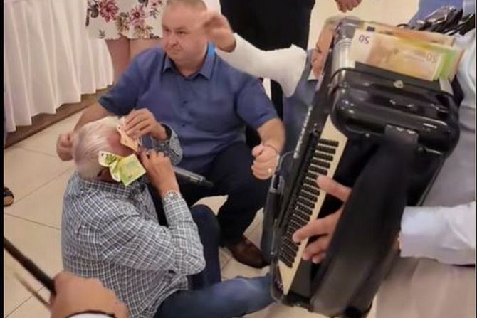Era Ojdanić Era Ojdanić