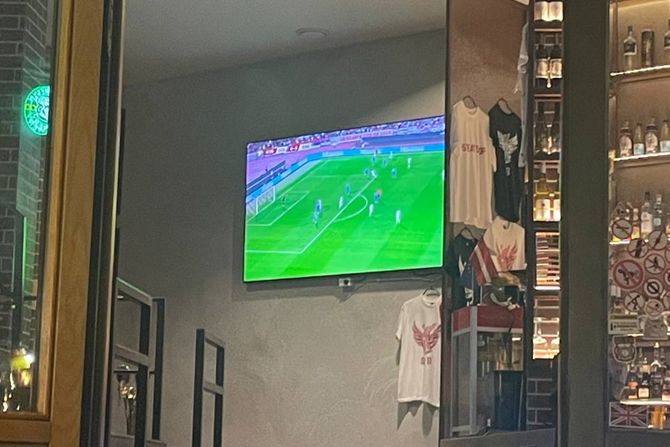 Fudbal, Srbija - Engleska
