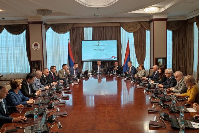 RSRPSKA VLADA PRIMOPREDAJA RSRPSKA VLADA PRIMOPREDAJA