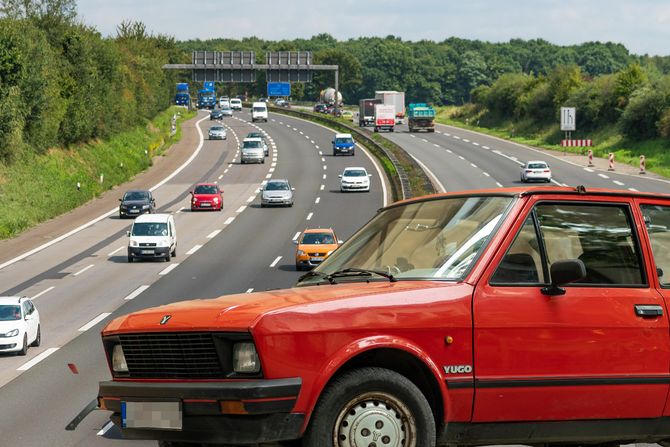 Yugo i nemački autobahn Yugo i nemački autobahn