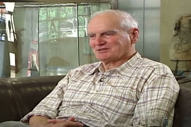 Siniša Pavić