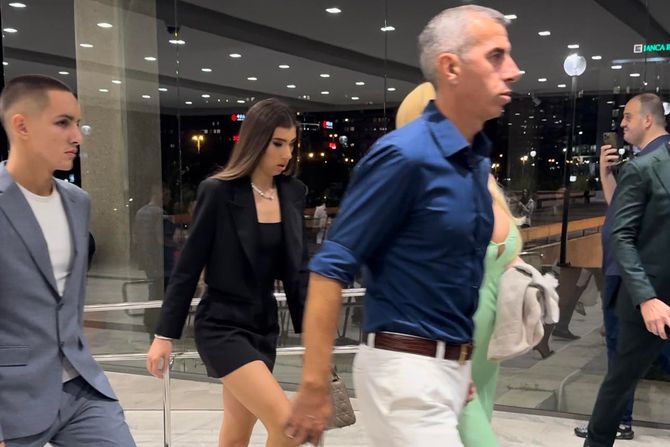 Lidija Ocokoljić, Helena Ocokoljić
