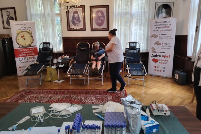 Dobrovoljno davanje krvi povodom godisnjice 11.septembra